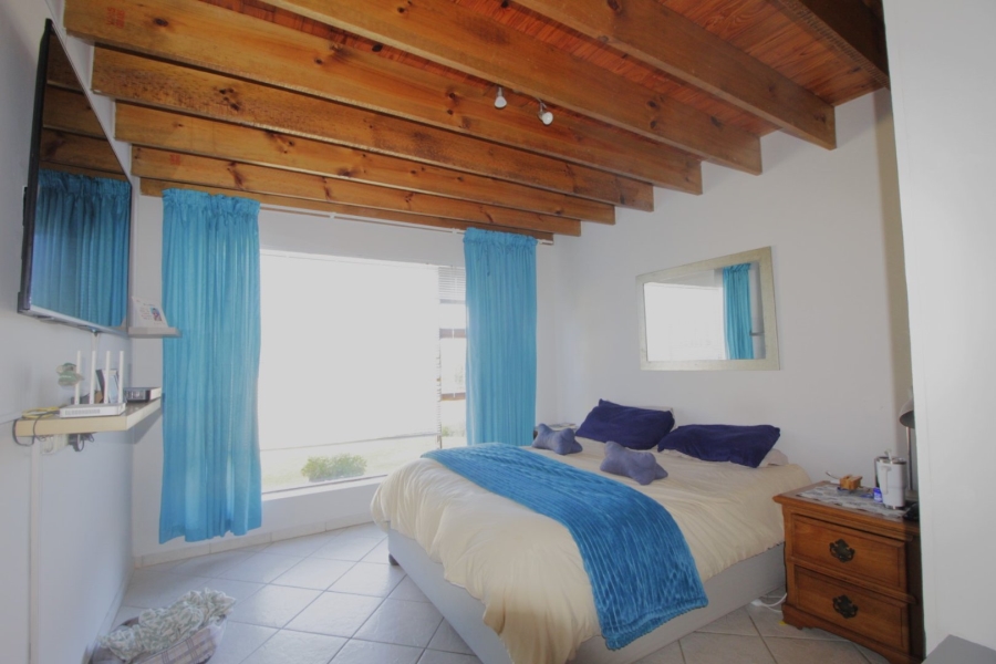 3 Bedroom Property for Sale in Wavecrest Eastern Cape